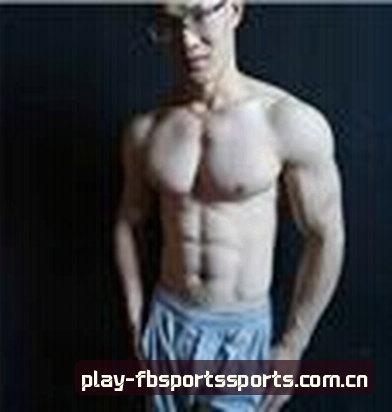 王磊